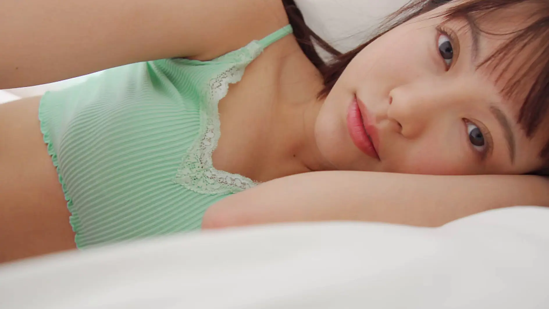 日本一美しいオタクの「鈴木聖」がめっちゃ可愛い！Fカップ巨乳美女の極上ボディで癒されるグラビア動画『ヲタでも恋していいですか？』:5