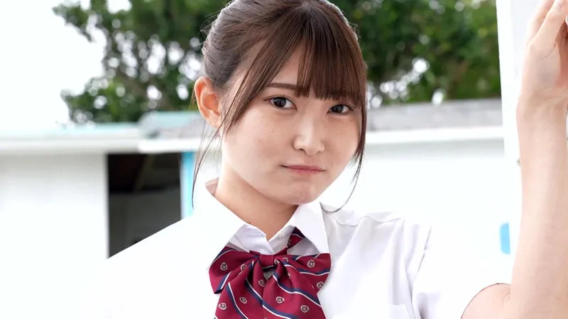【片岡未優】みゆはボクの専用コンシェルジェ 気アイドルグループの元メンバーで正統派美少女の隠しきれないエロが魅力のグラビア動画:2
