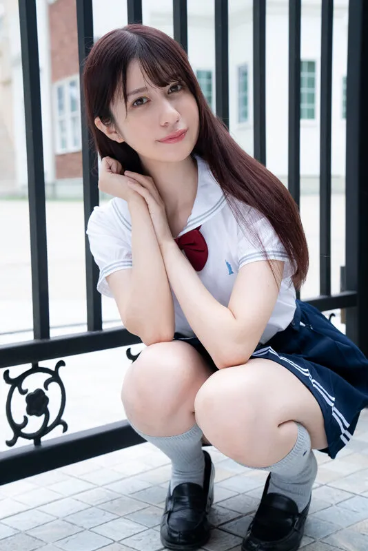 『はじめまして マーリッシュ瑛美里』 スレンダーハーフ美女のハイレグが際どくてエッチなグラビア動画:6